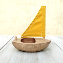 Load image into Gallery viewer, Lindon Sailing Boat