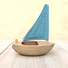 Load image into Gallery viewer, Lindon Sailing Boat